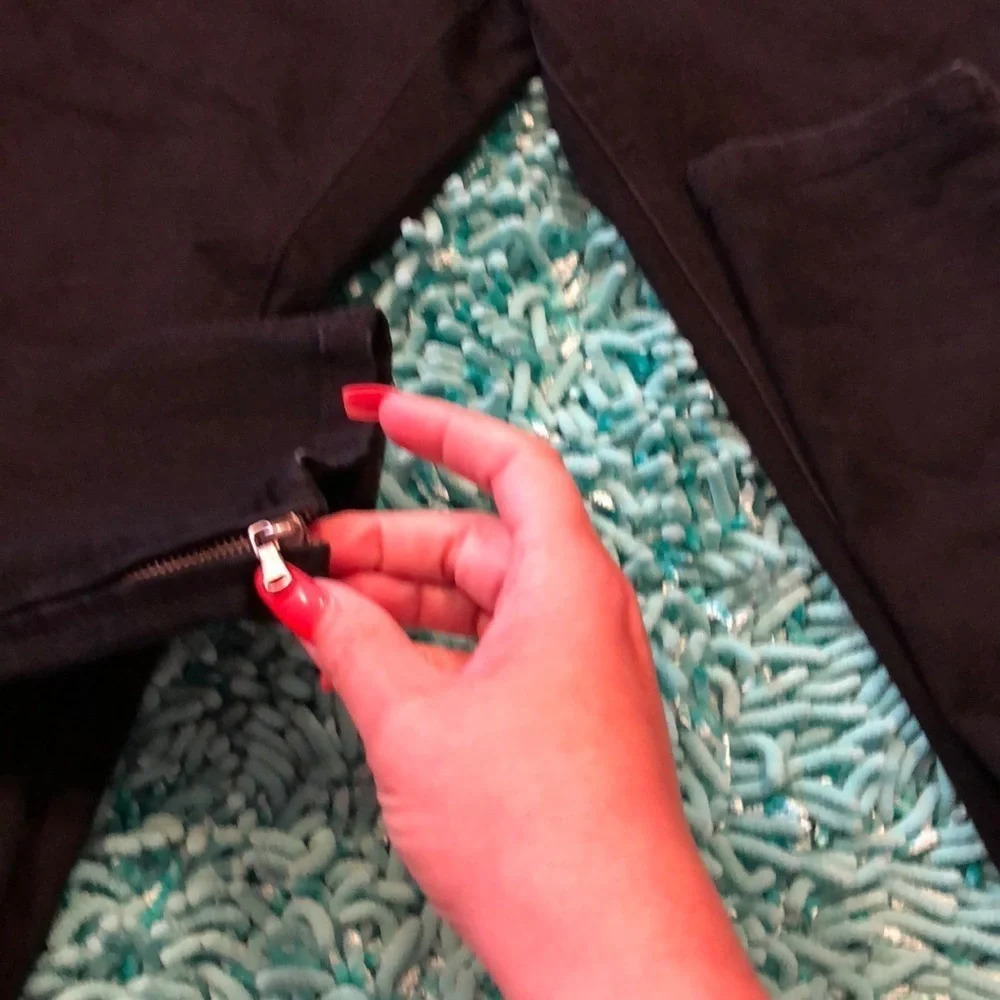 Kenneth Cole Jeans - Picture 6 of 7